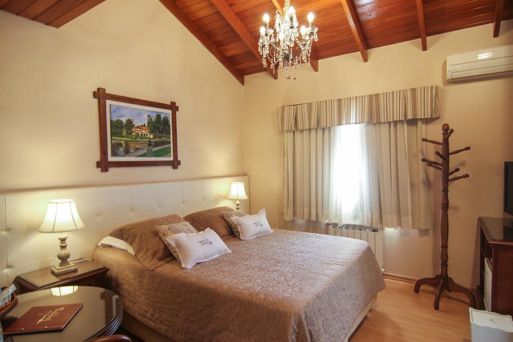 Pousada Bella Terra Gramado Habitación foto